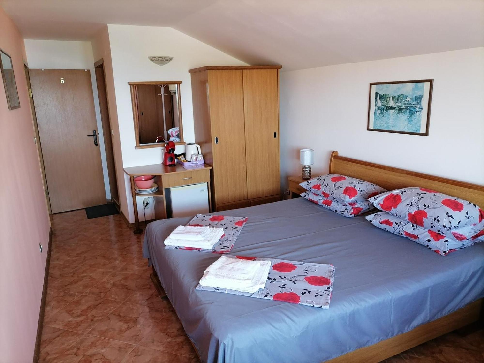 Guesthouse Olimp 索佐波尔 外观 照片